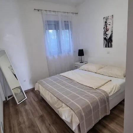 Apartman Malina